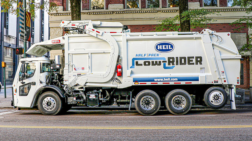 Garbage truck rentals - trash truck rentals