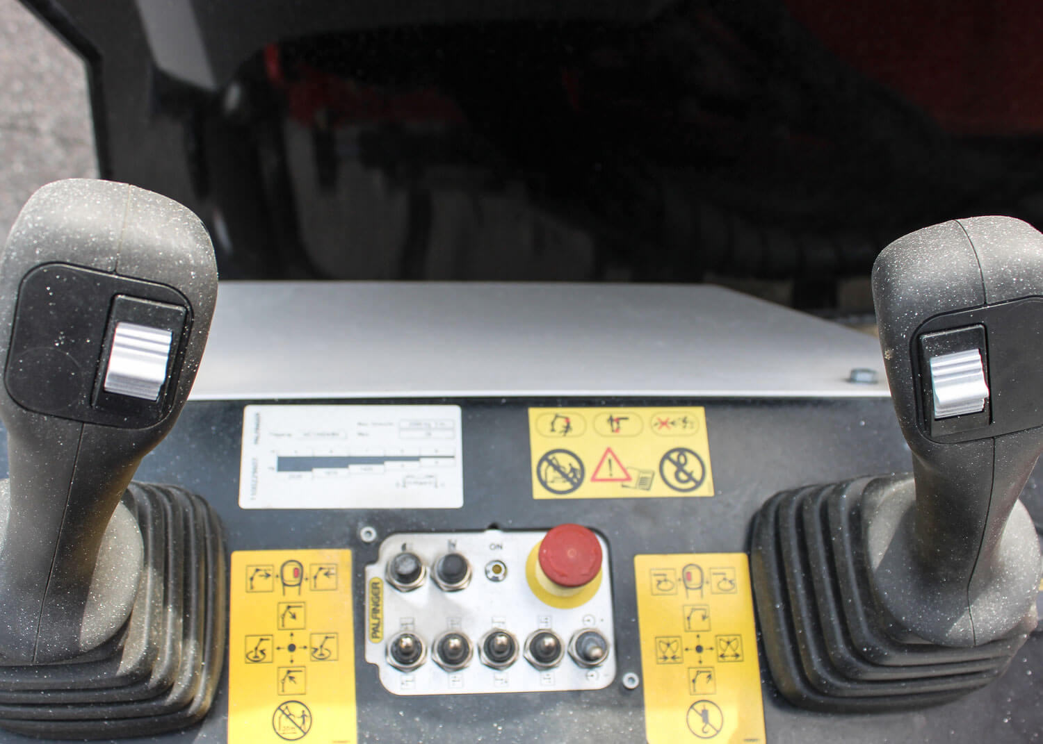 Freightliner Palfinger Grapple Truck For Sale