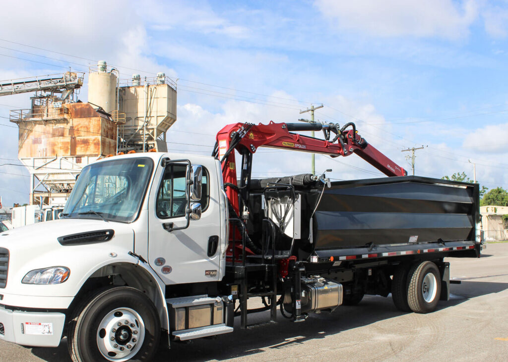 Freightliner Palfinger Grapple Truck For Sale