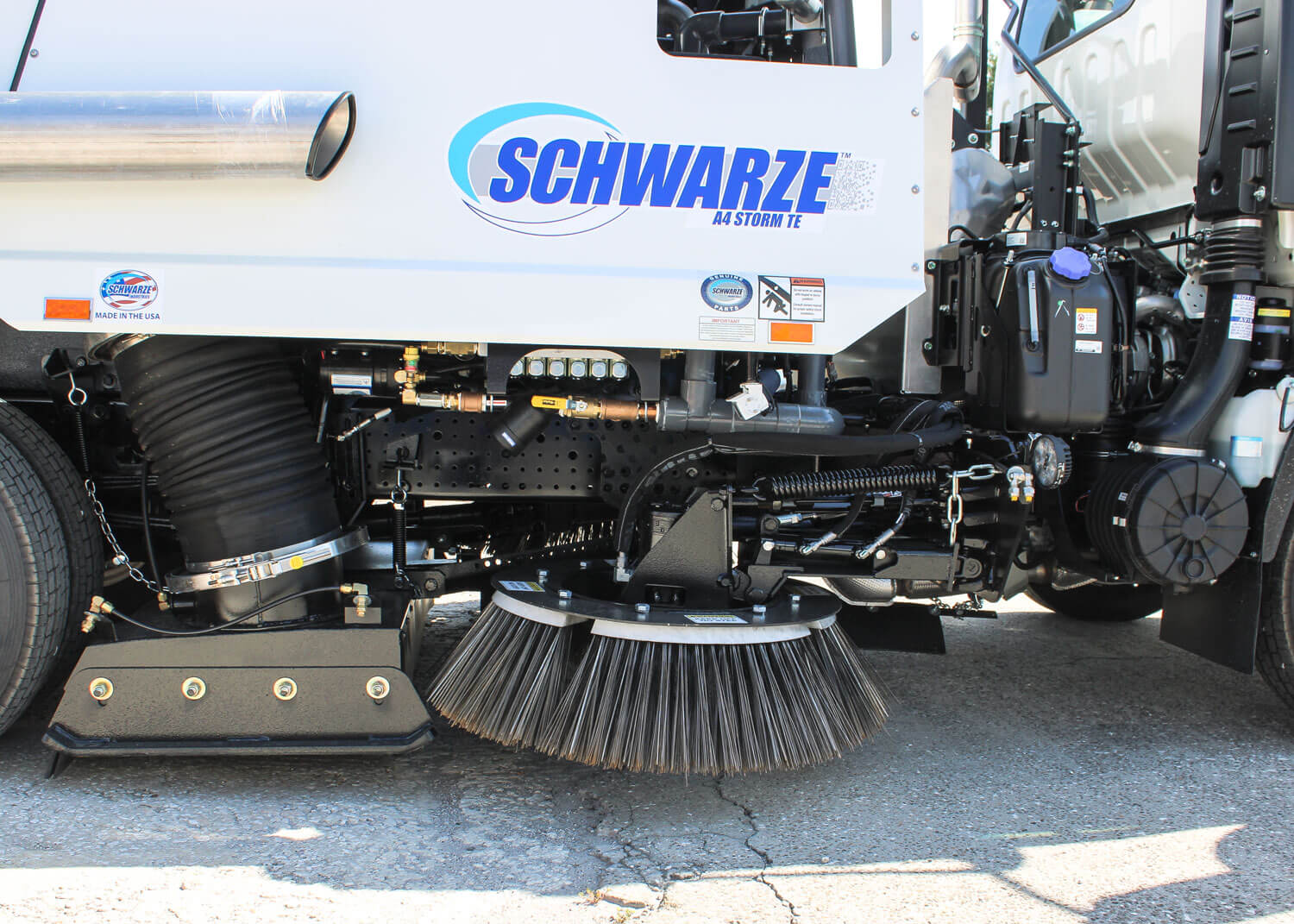 Schwarze A4 Storm sweeper for sale