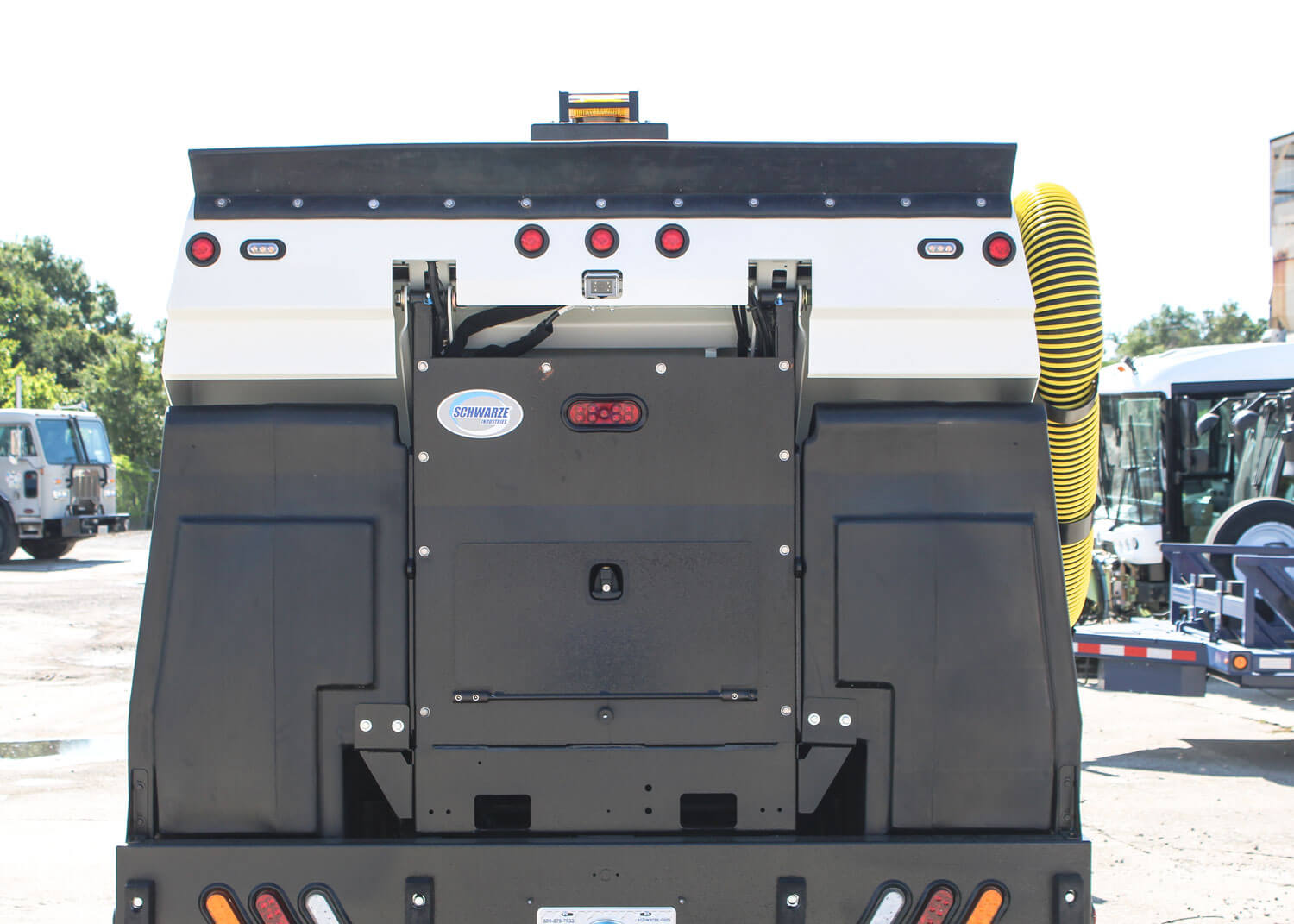 Schwarze A4 Storm sweeper for sale